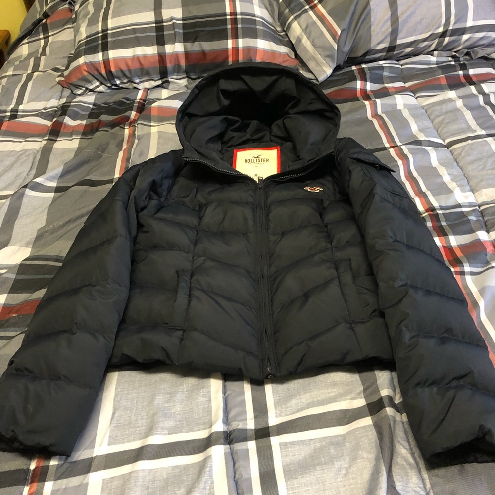 Women’s Hollister puffer short jacket